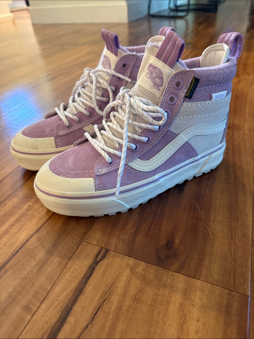 Vans High-Top cold weather Sneakers in purple suede